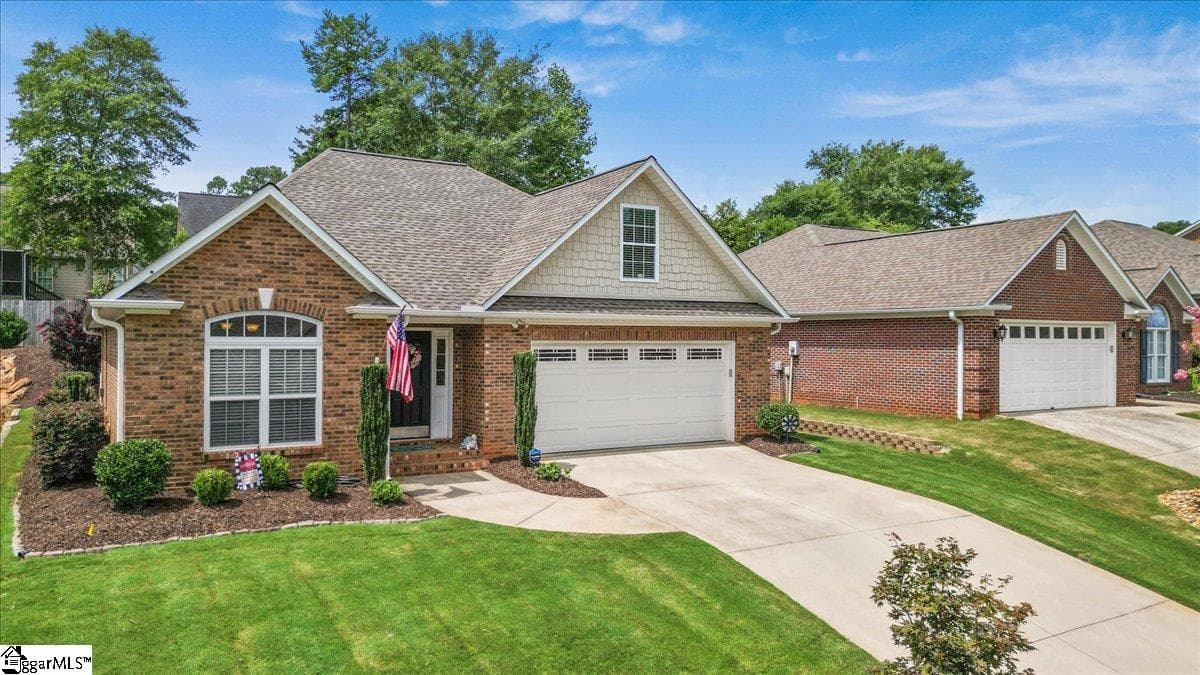 Property image 3 at 134 Hidden Ridge Drive, Spartanburg, SC 29301