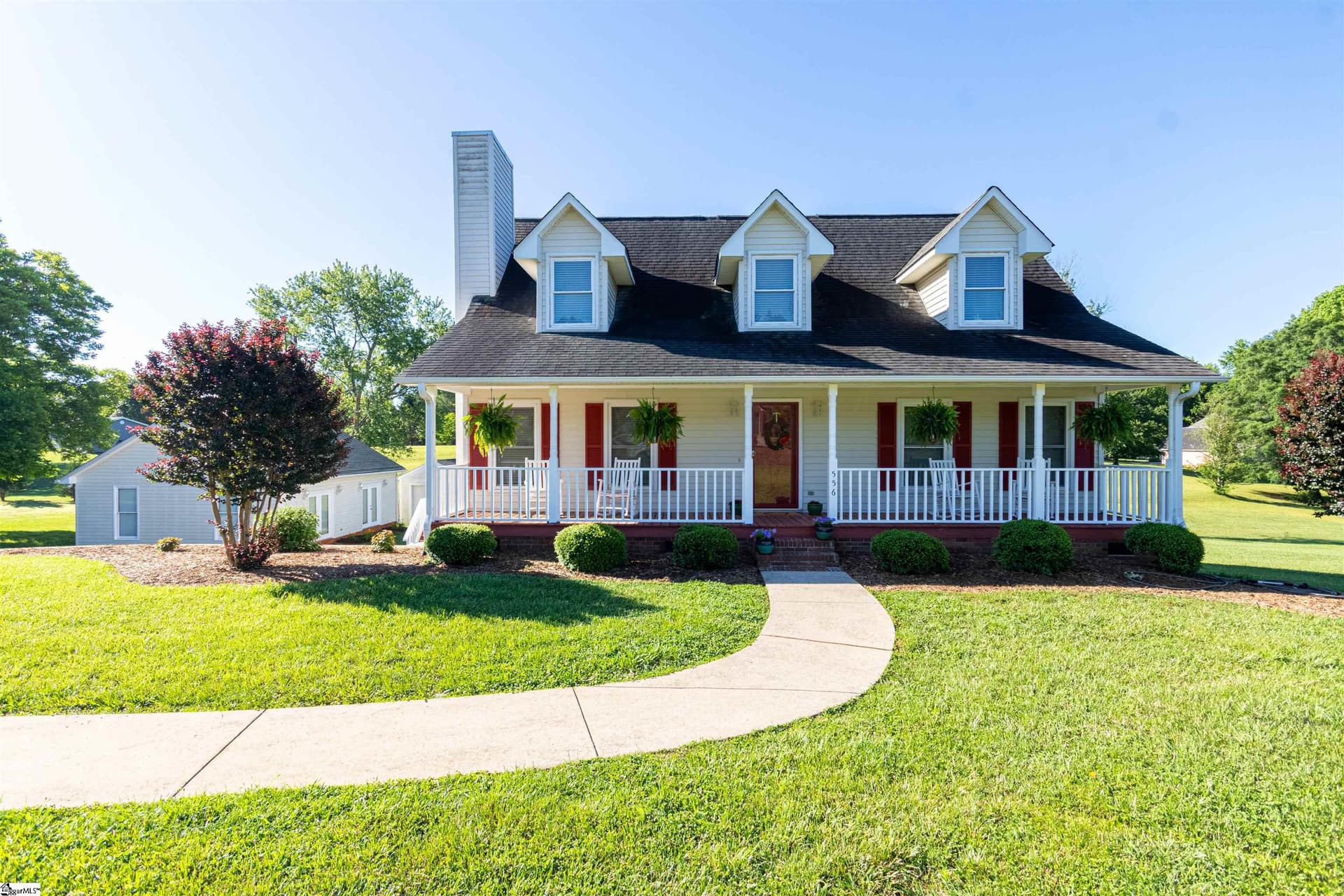 Huntington South, Easley Community