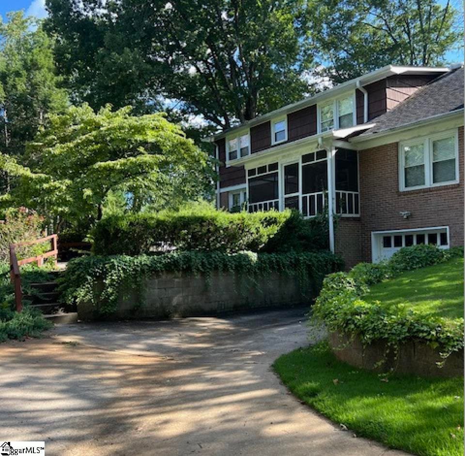 Property image 4 at 22 Merimac Court, Greenville, SC 29609
