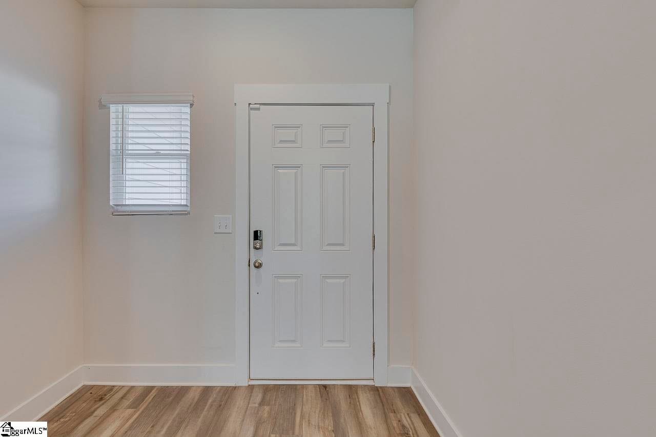 Property image 4 at 863 Thread Way, Greer, SC 29651