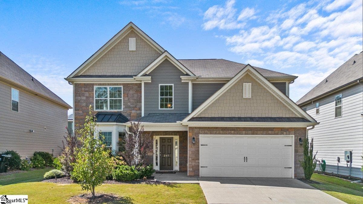 Property image 2 at 207 Redmont Court, Simpsonville, SC 29680