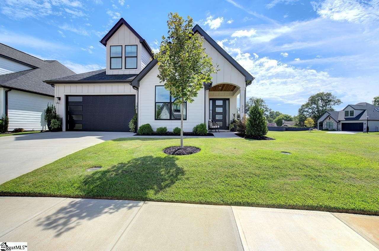 Property image 1 at 323 Bonnell Road, Simpsonville, SC 29681