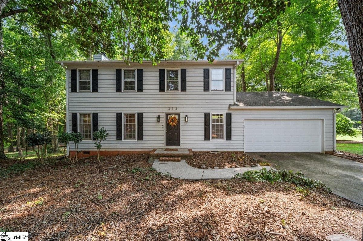 Property image 1 at 212 Gilderbrook Road, Greenville, SC 29615