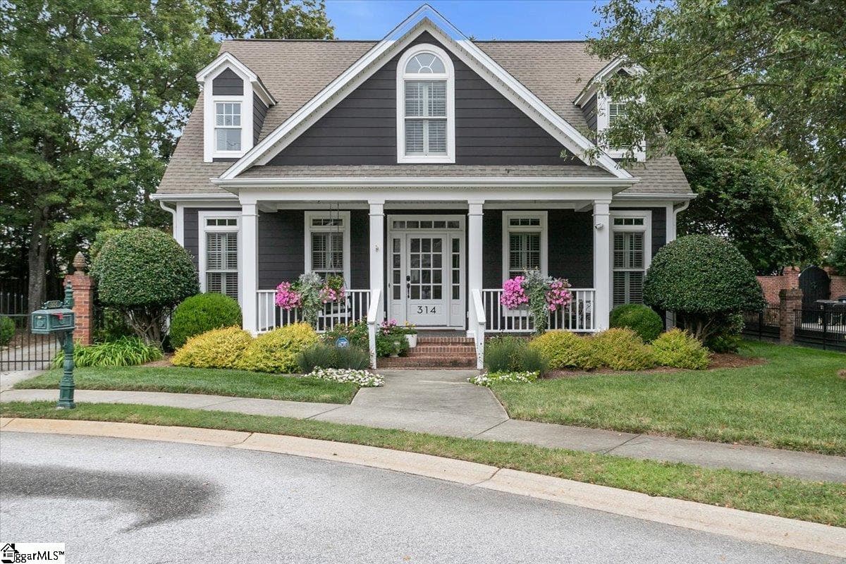 Bells Grant, Greenville Community