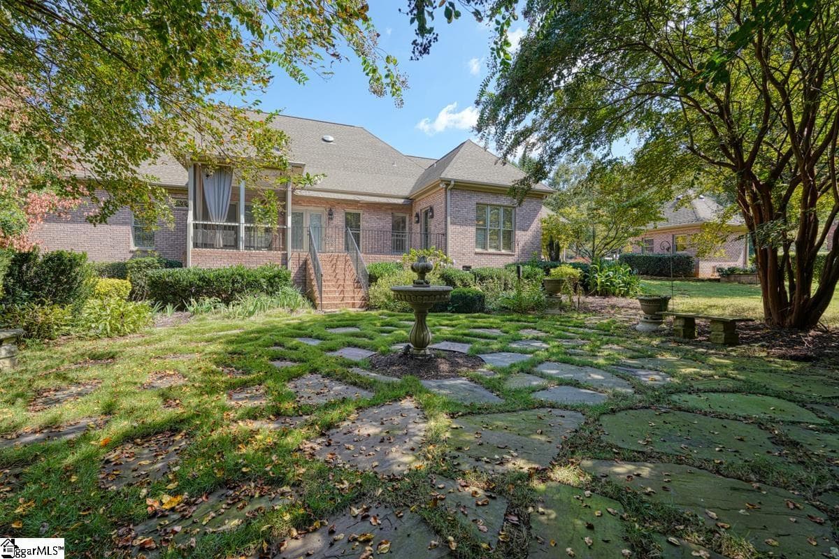 Property image 3 at 409 Lakecrest Drive, Spartanburg, SC 29301