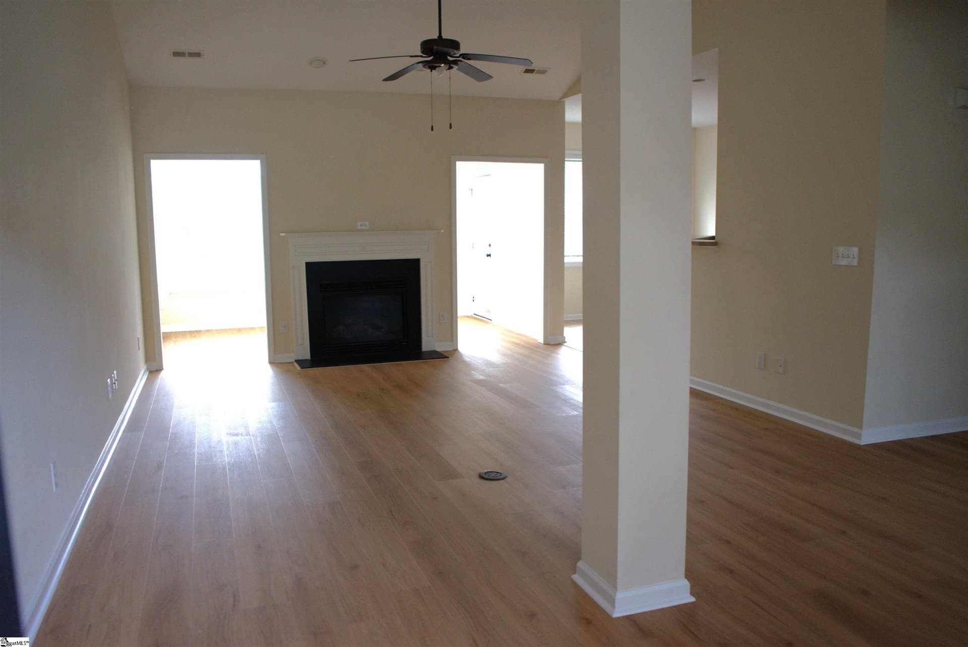 Property image 5 at 105 Hanging Moss Lane, Greenville, SC 29615