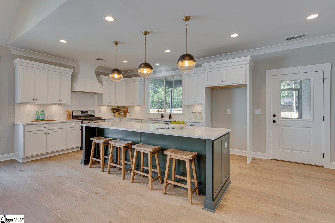 Property image 5 at 1019 Jacobs Road, Greenville, SC 29605