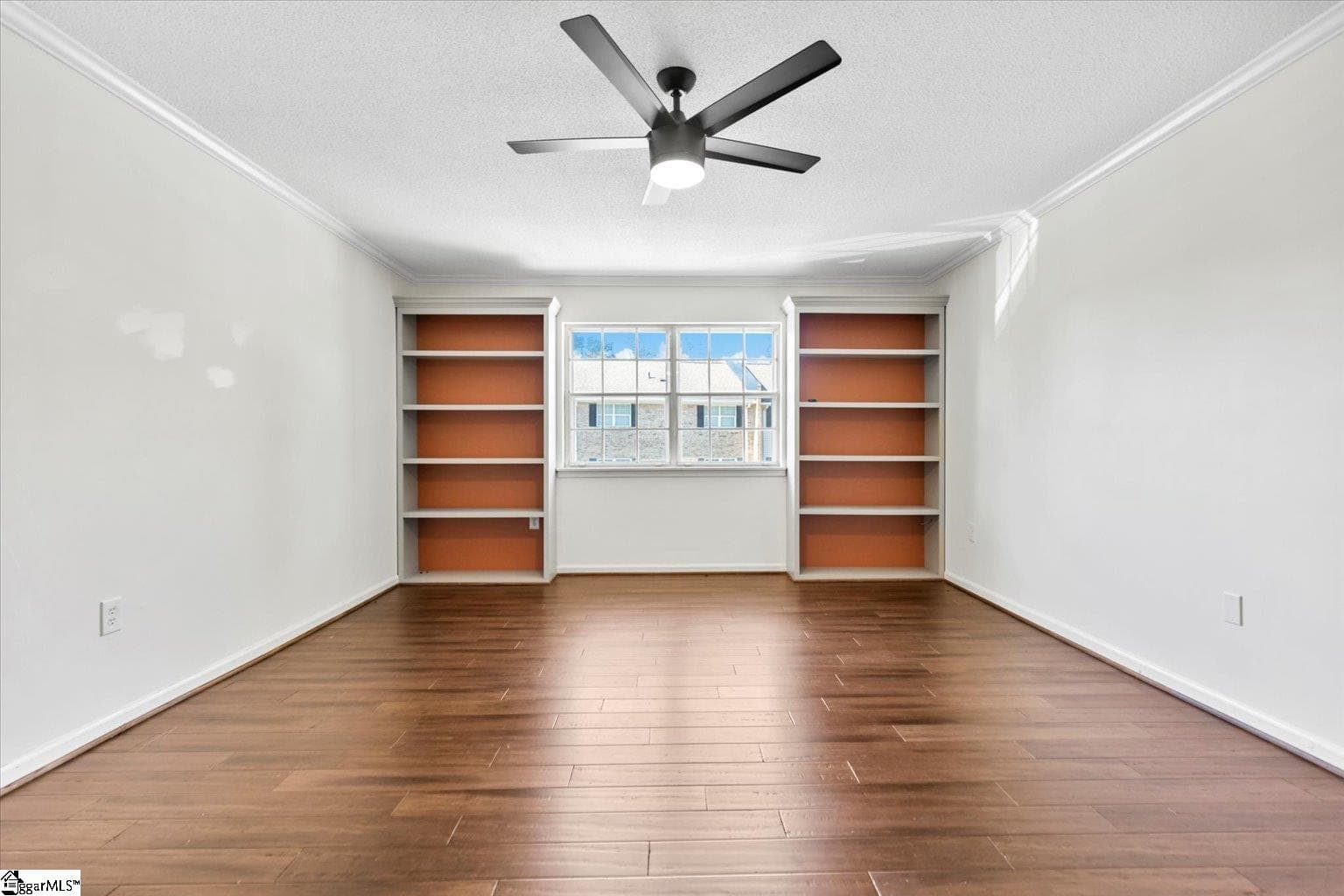 Property image 3 at 925 Cleveland Street, Greenville, SC 29601