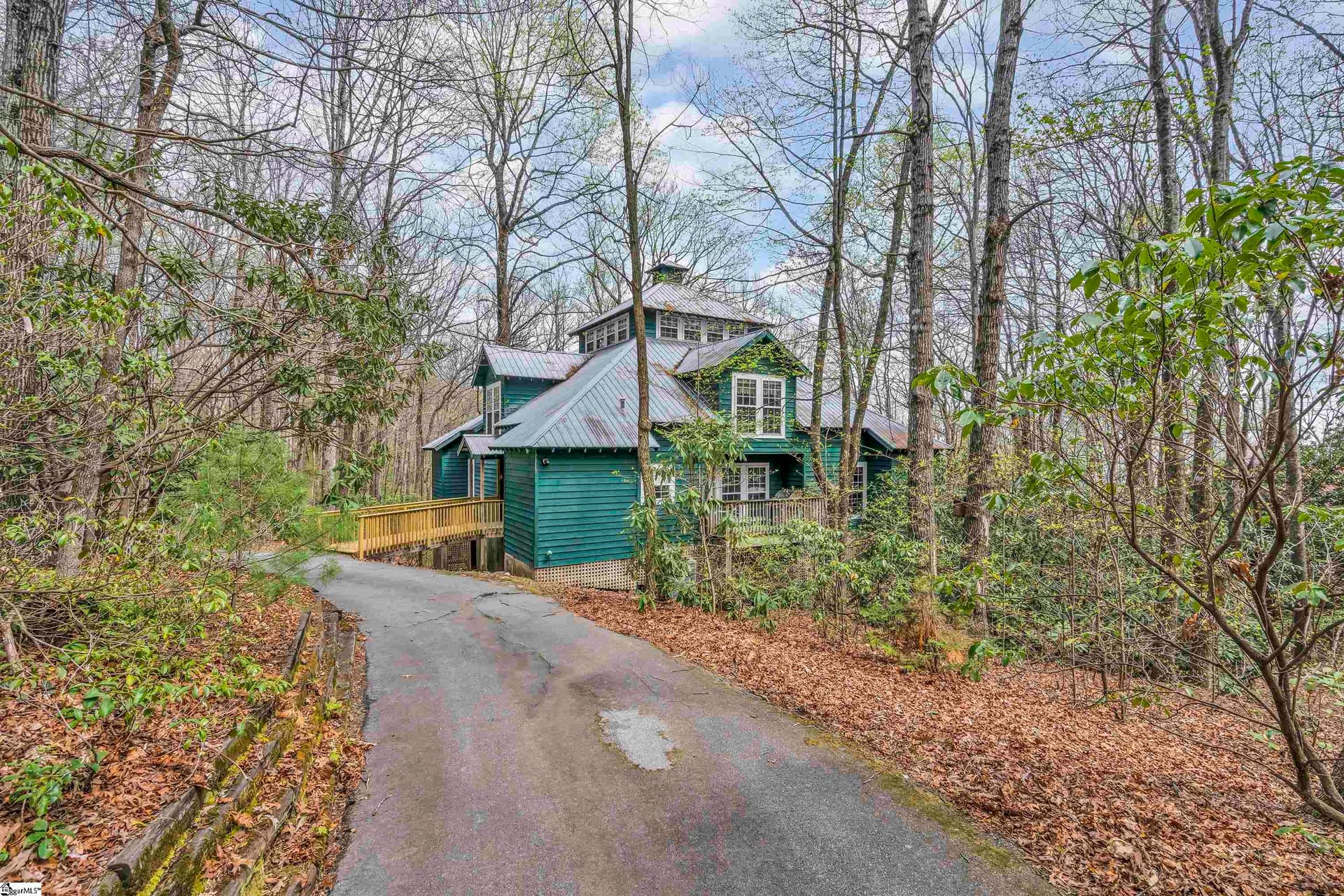Property image 5 at 304 Cliff Ridge Drive, Cleveland, SC 29635