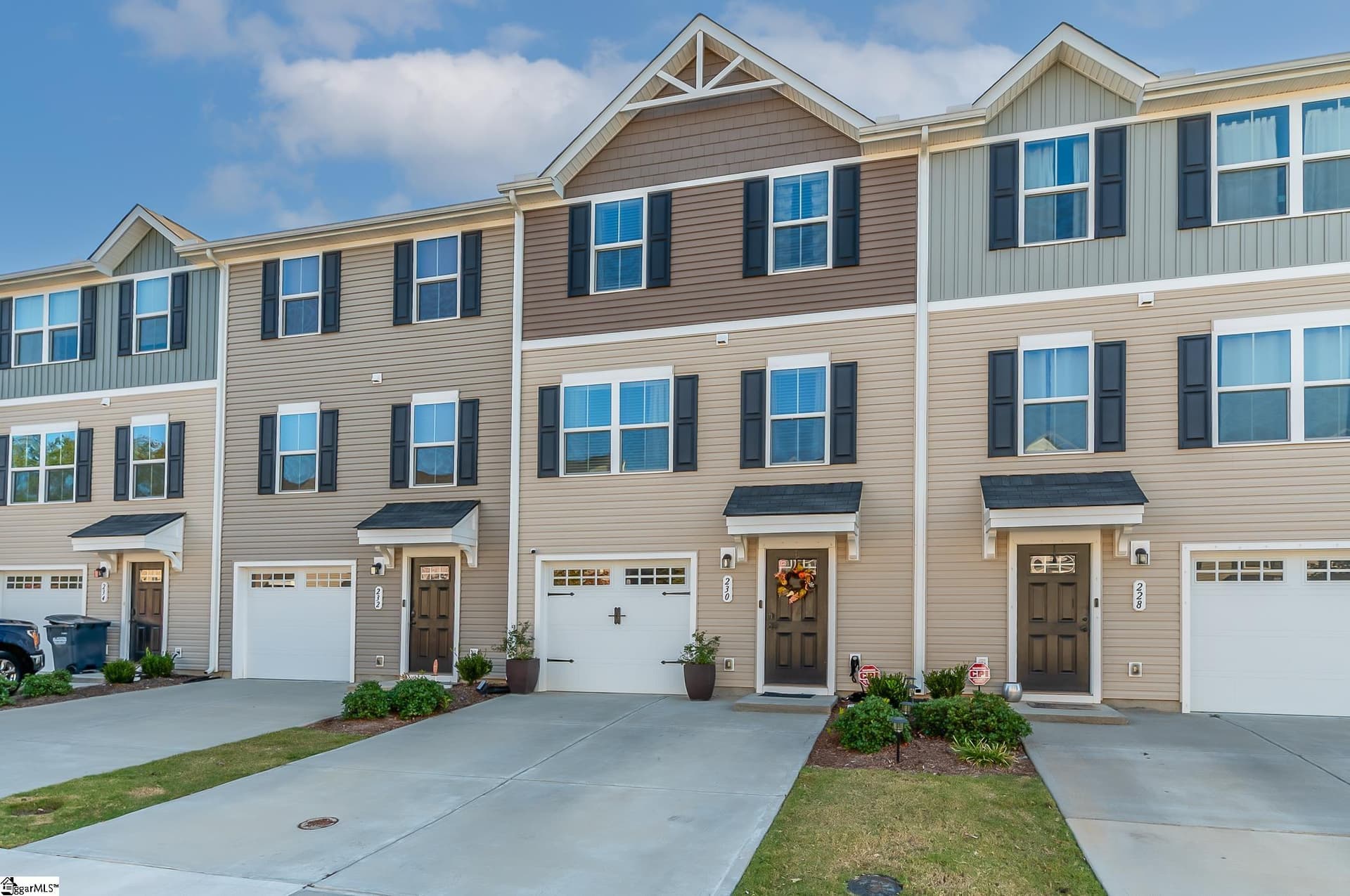 Property image 2 at 230 Coldwater Creek Court, Simpsonville, SC 29680