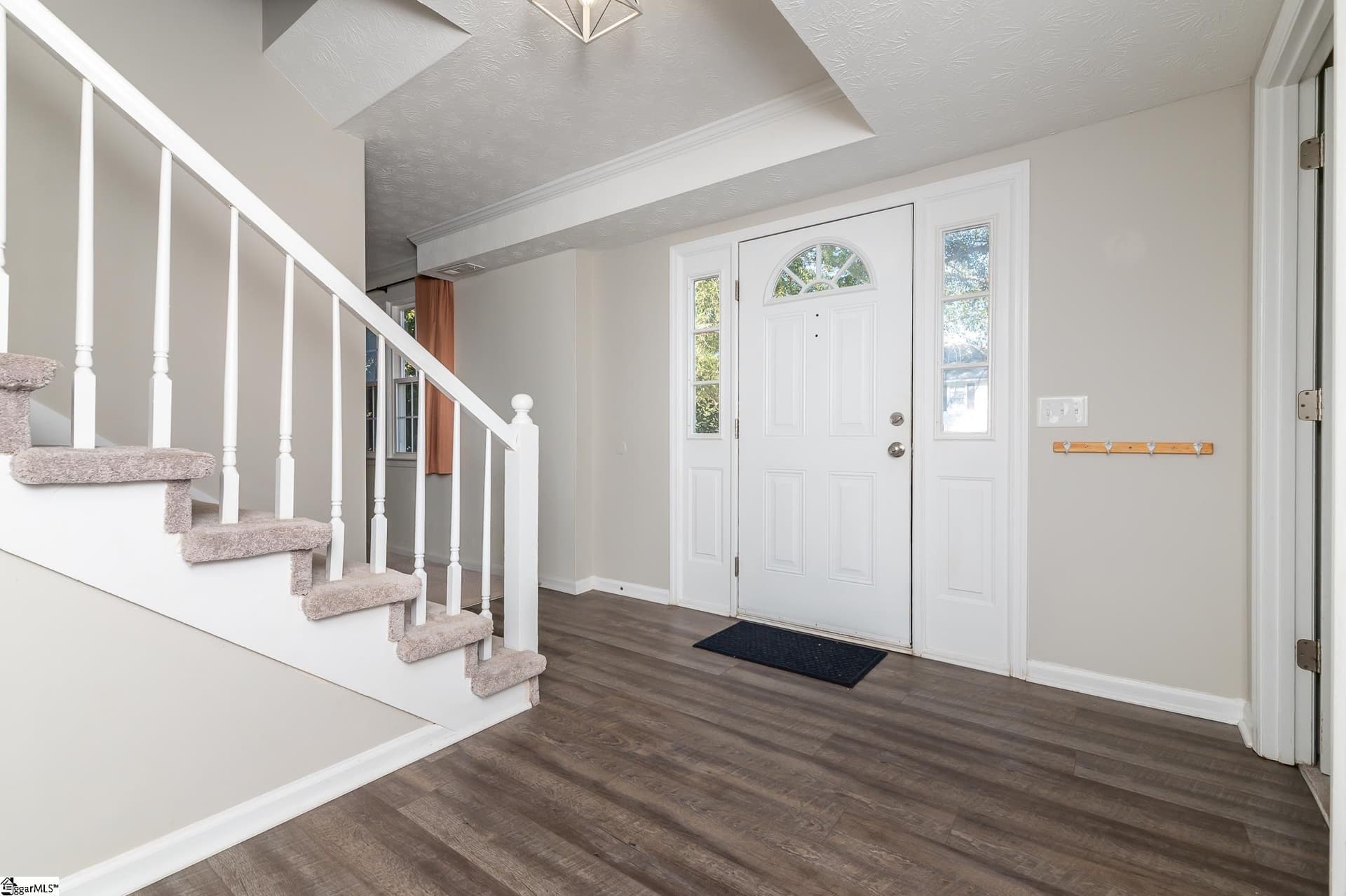 Property image 2 at 703 Brooks Road, Mauldin, SC 29662