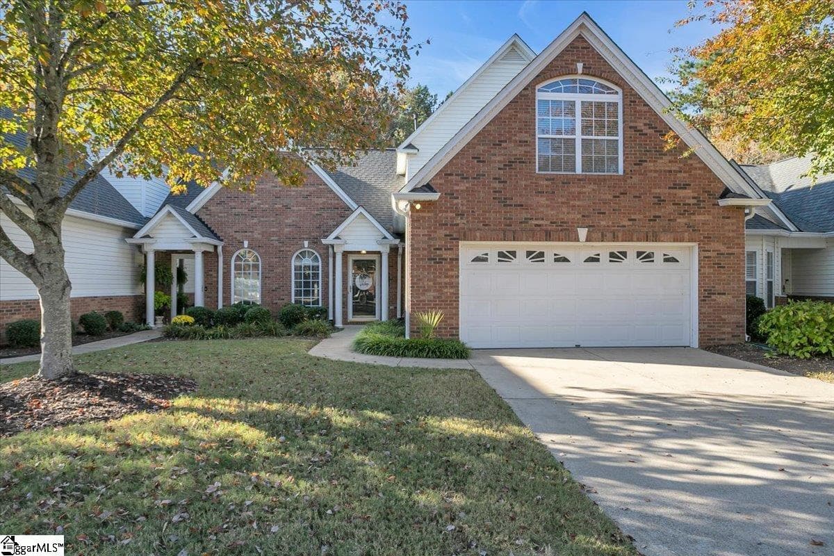 Property image 1 at 654 Ivybrooke Avenue, Greenville, SC 29615