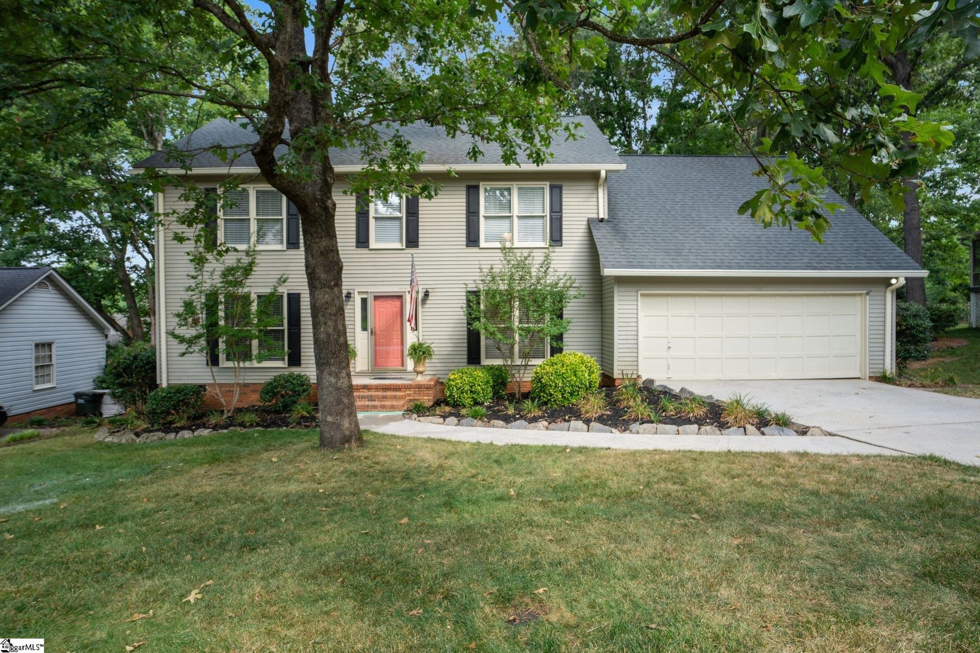 Property image 2 at 114 Woodway Drive, Greer, SC 29651