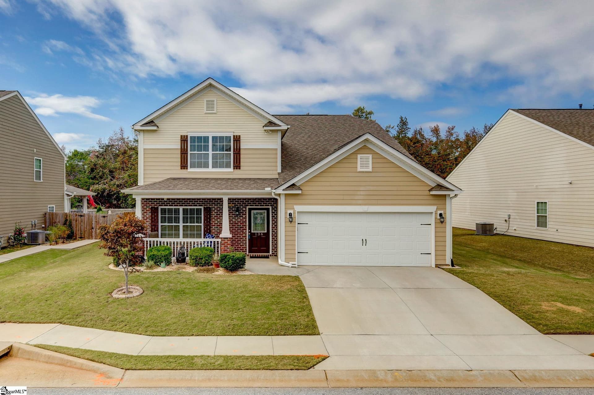 Property image 2 at 136 Hartwood Lake Lane, Greer, SC 29650
