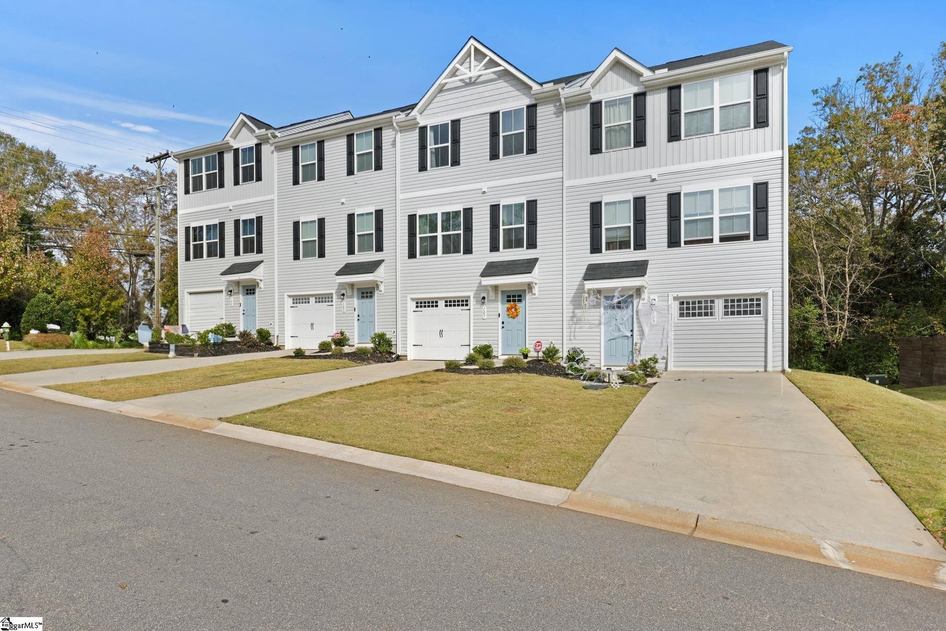 Property image 1 at 107 Brooklane Court, Easley, SC 29642