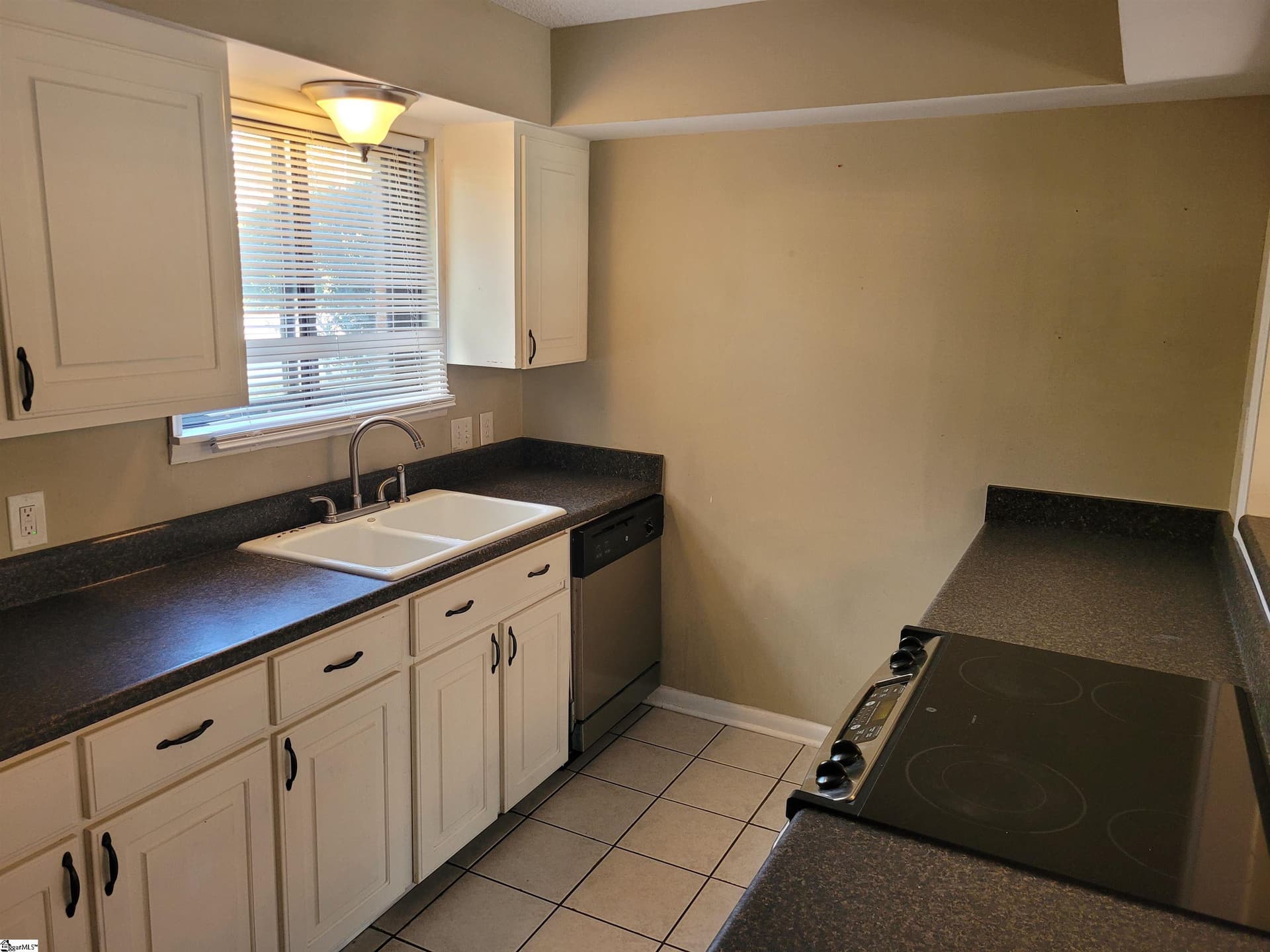 Property image 4 at 7 Briarcreek Place, Greenville, SC 29615-2157