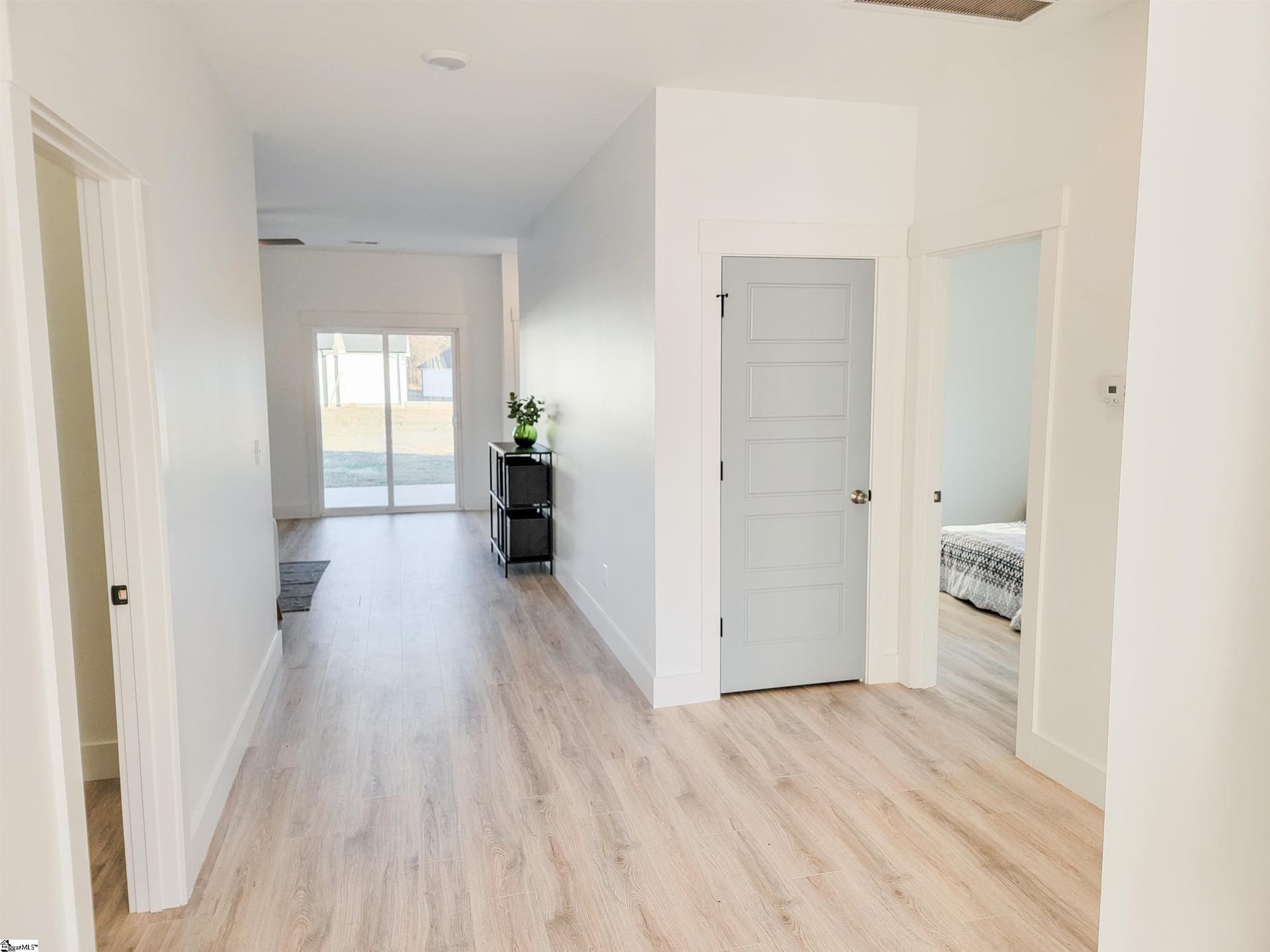 Property image 3 at 222 Essex Drive, Clinton, SC 29325