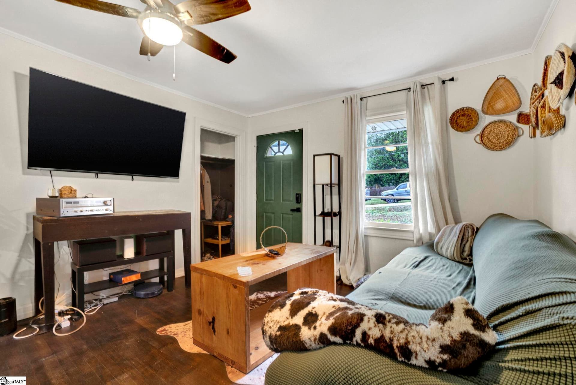 Property image 3 at 13 Derwood Circle, Greenville, SC 29617-1342