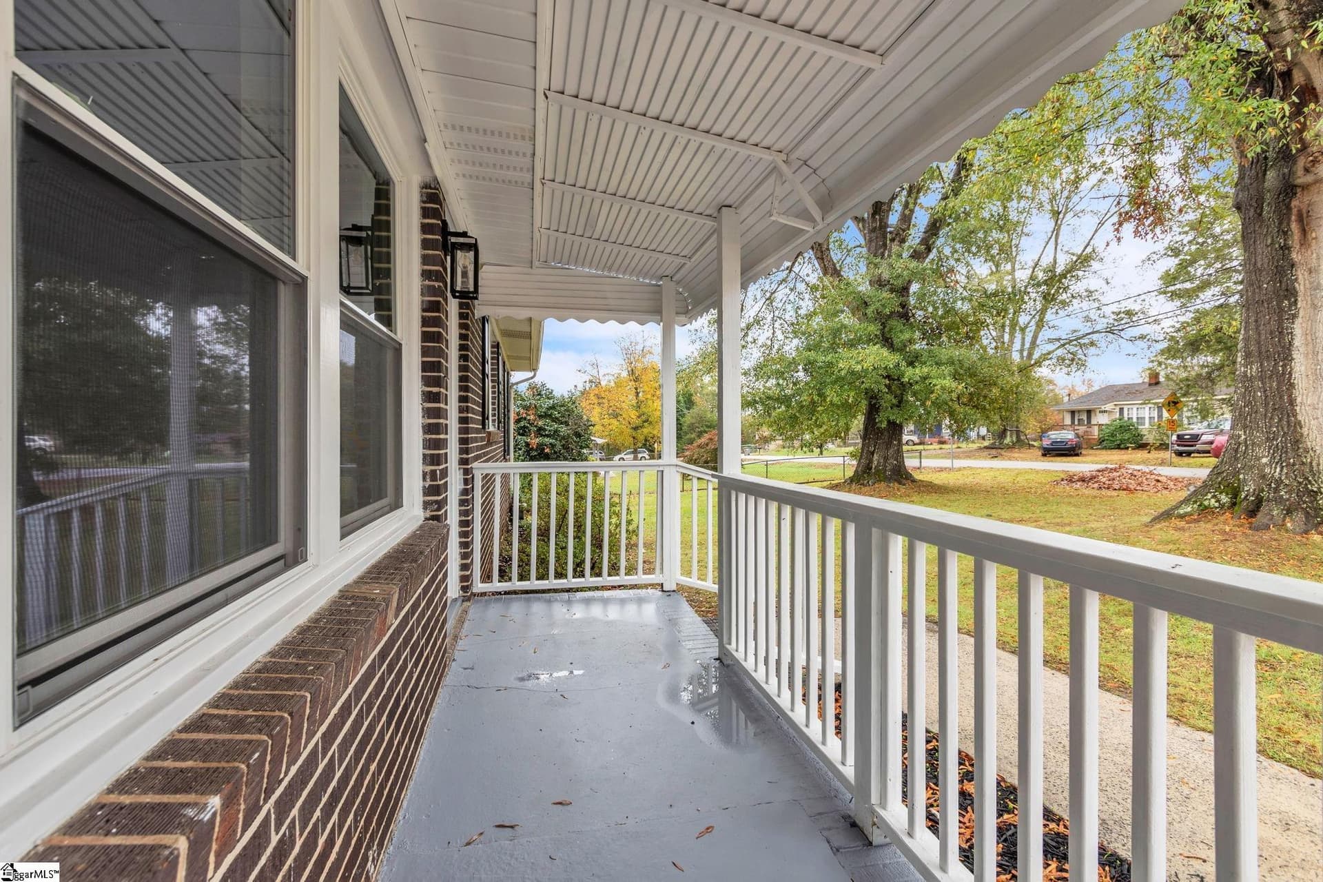 Property image 3 at 208 Derwood Circle, Greenville, SC 29617