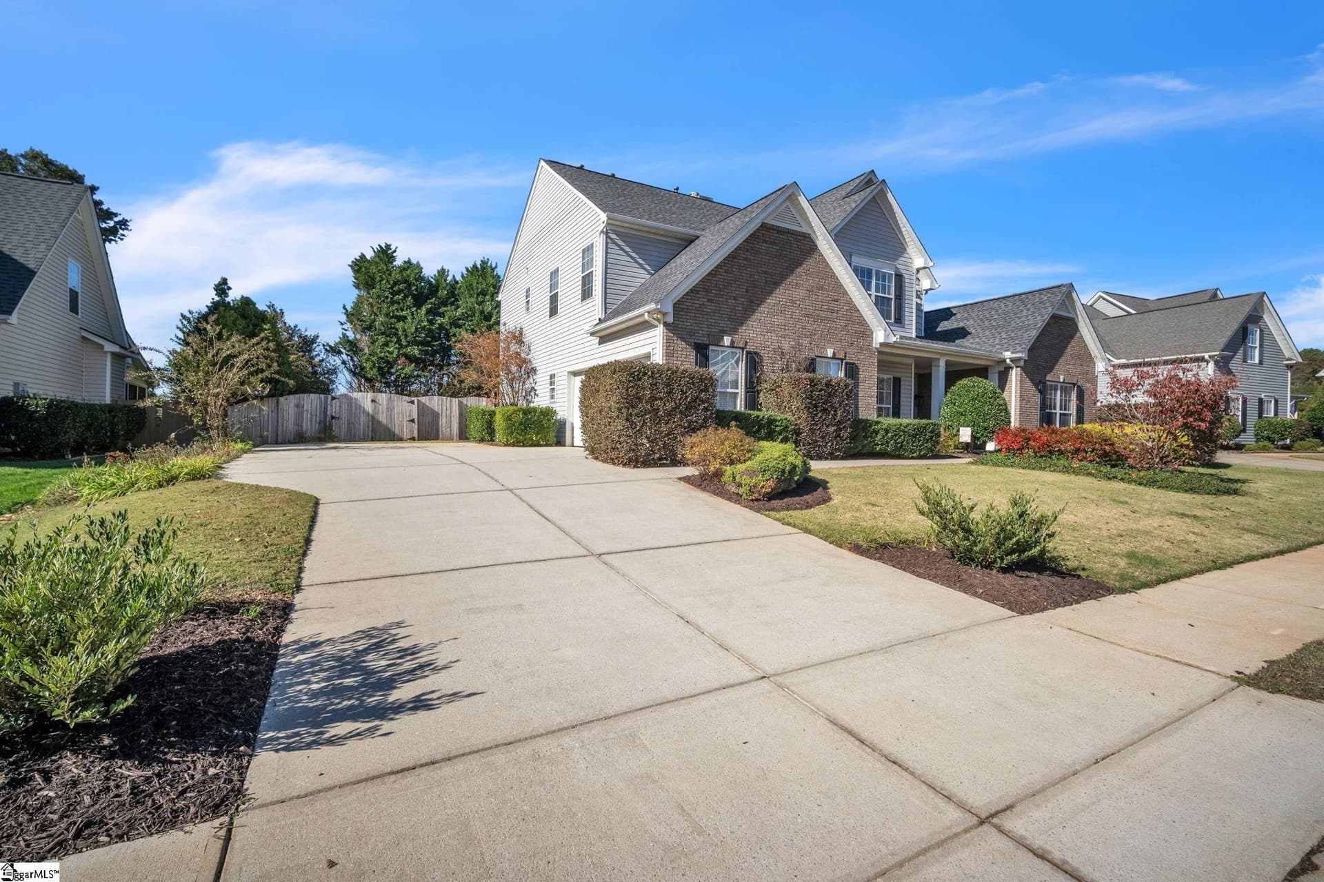 Property image 2 at 223 Elstar Loop, Simpsonville, SC 29681