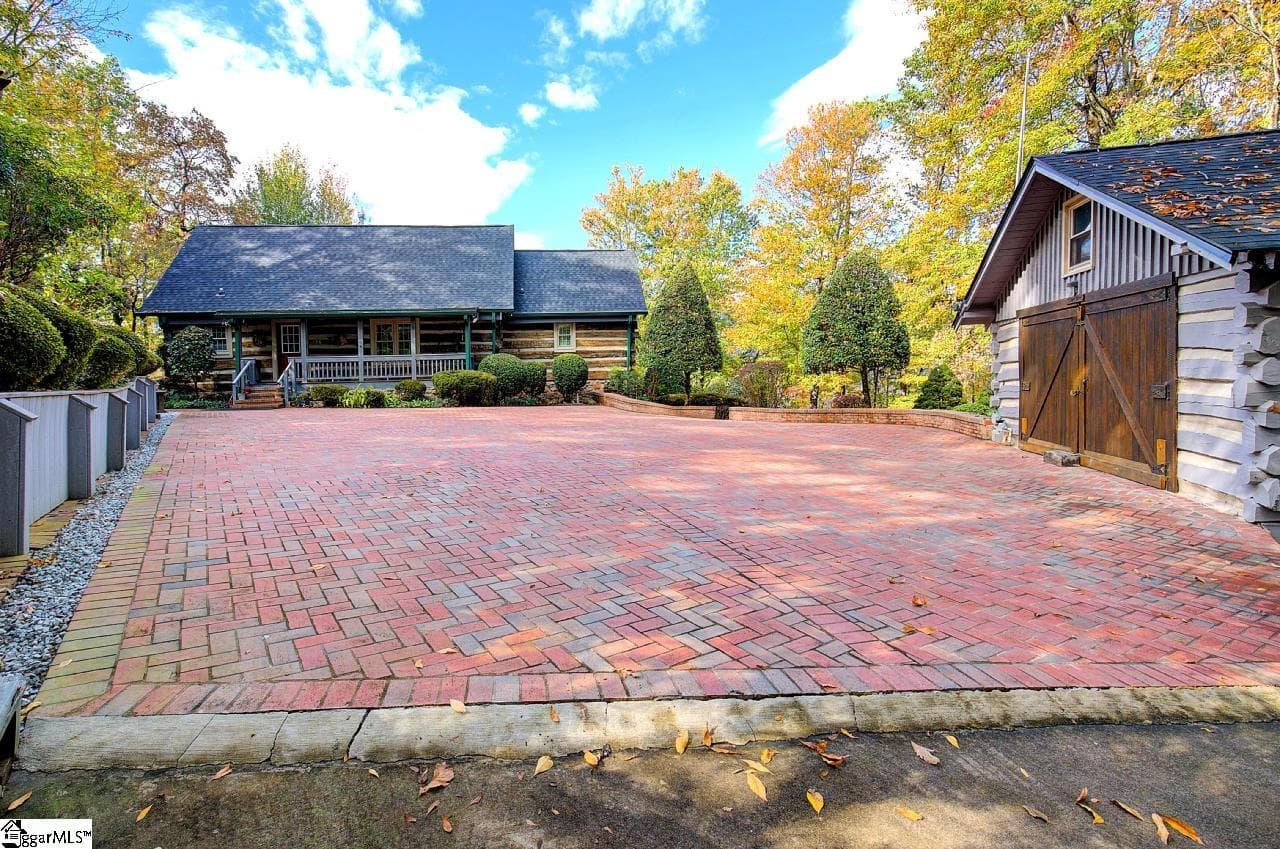 Property image 2 at 236 River Bluff Road, Cleveland, SC 29635