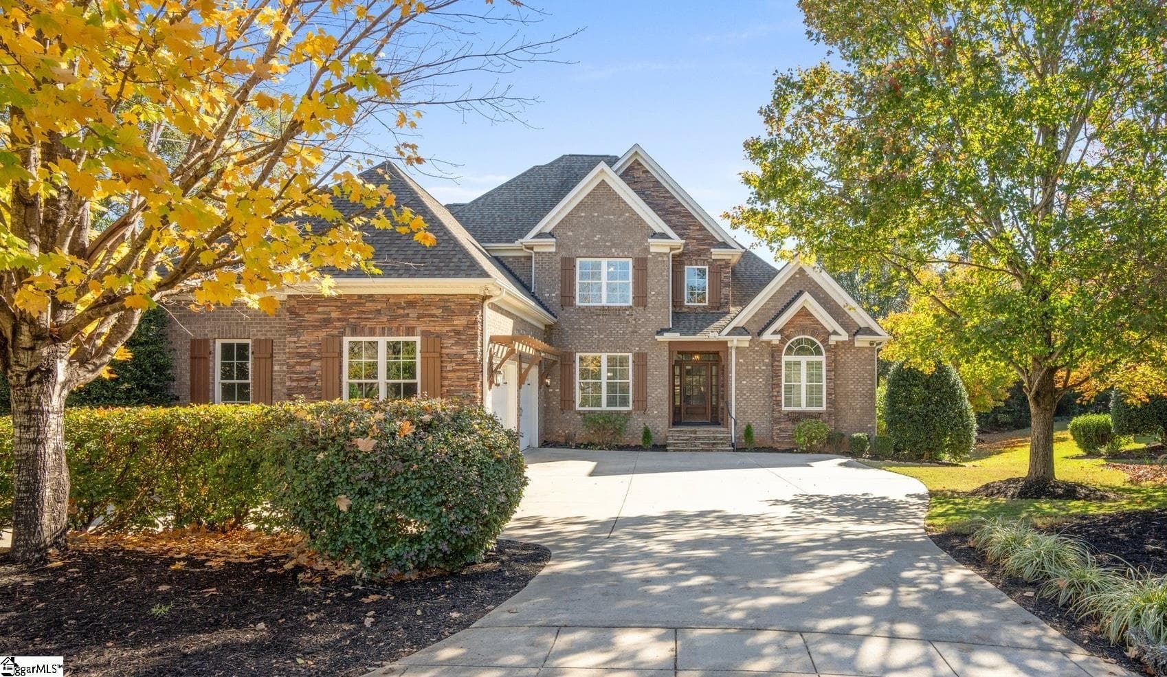 Property image 2 at 27 London Court, Greer, SC 29650