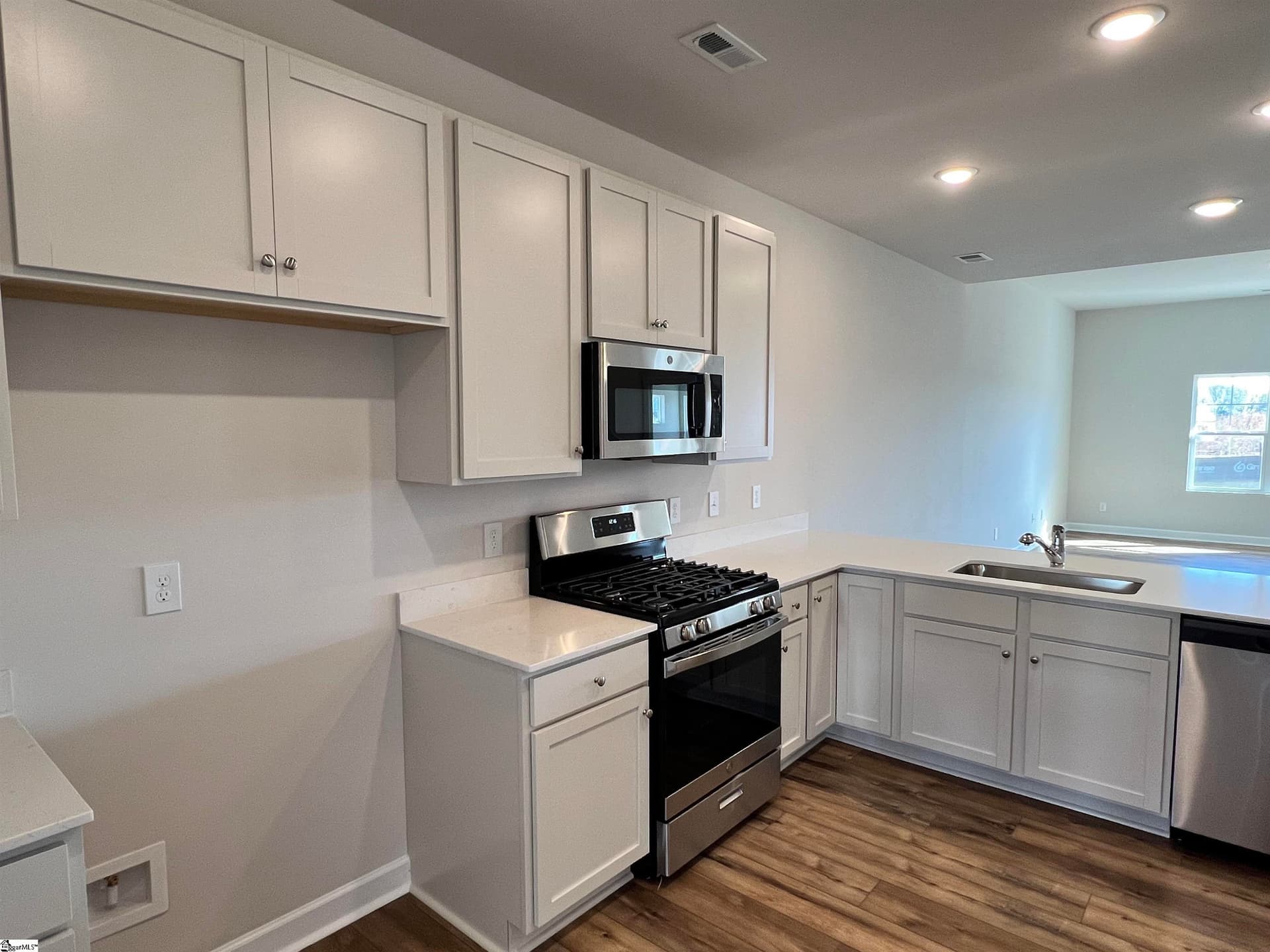 Property image 3 at 1504 Yellowwood Court, Reidville, SC 29375