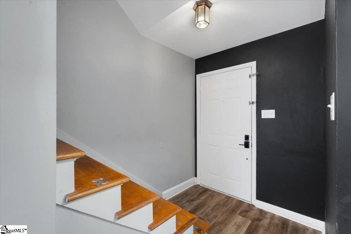 Property image 3 at 2530 E North Street, Greenville, SC 29615