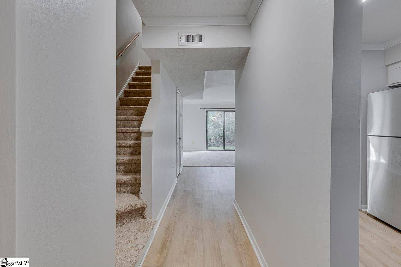 Property image 3 at 812 Reid School Road, Taylors, SC 29687