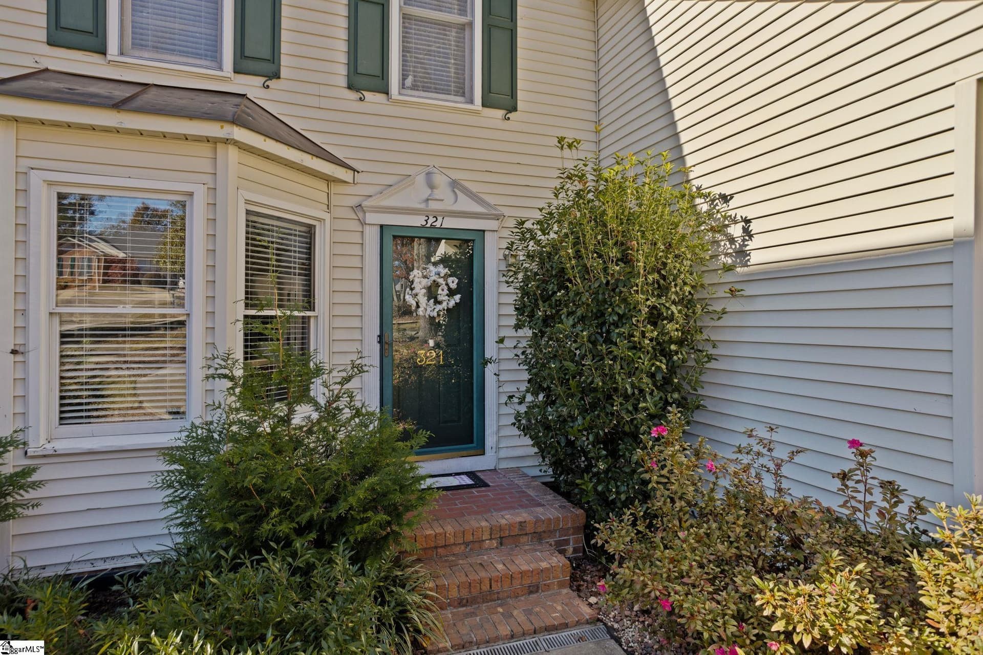 Property image 3 at 321 Angie Drive, Taylors, SC 29687