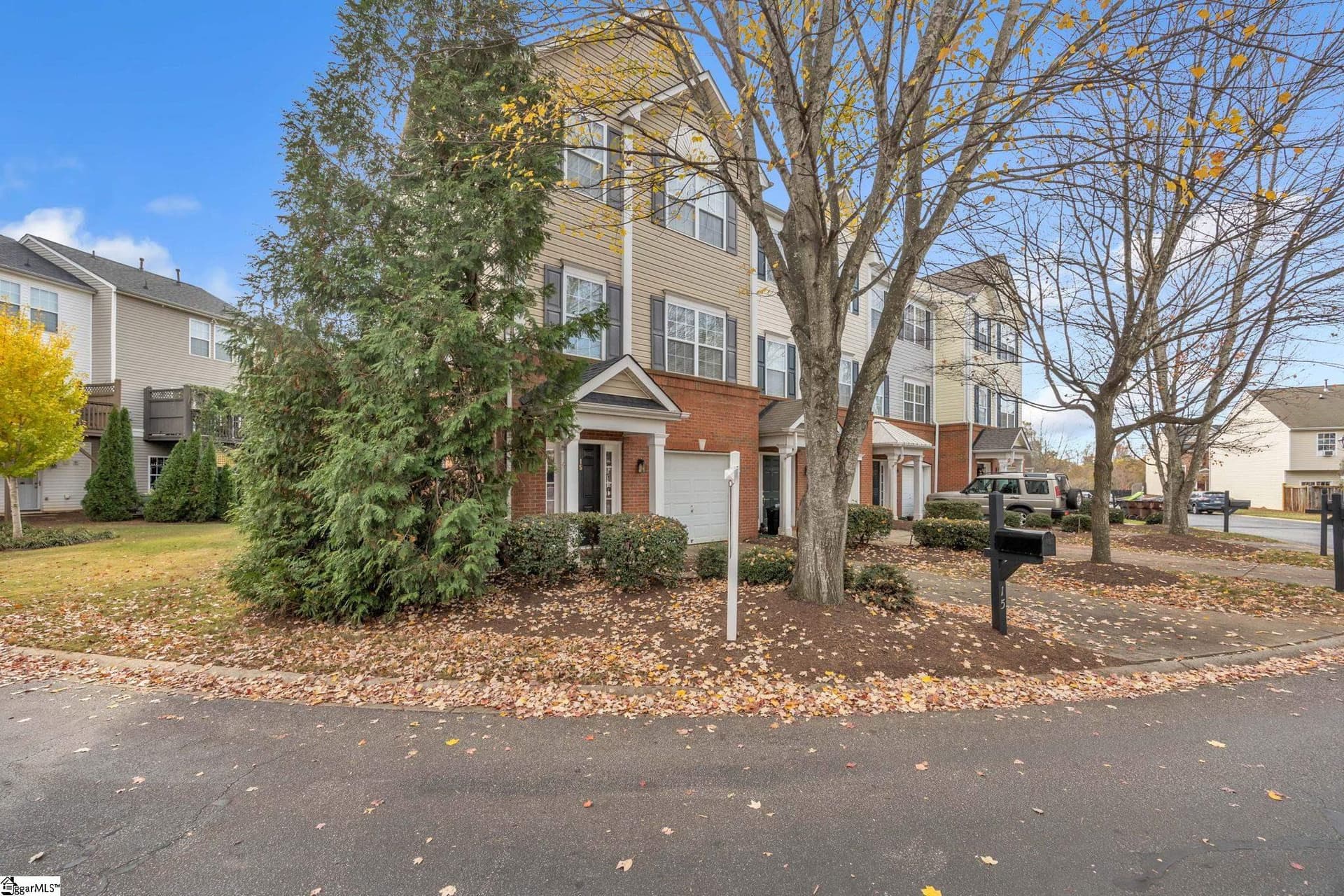 Property image 3 at 15 Annacey Place, Greenville, SC 29607