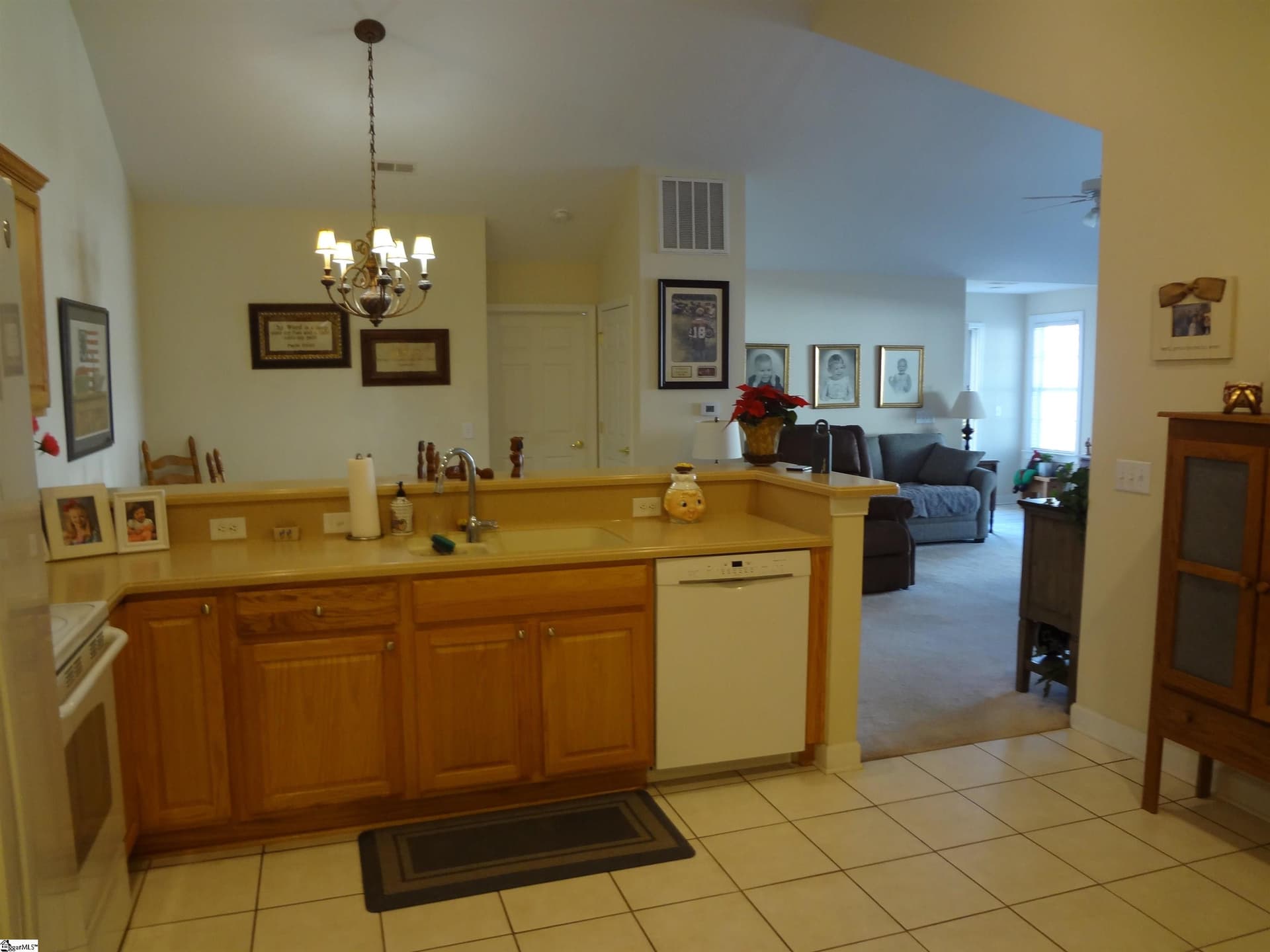 Property image 2 at 100 High Hat Circle, Greenville, SC 29617