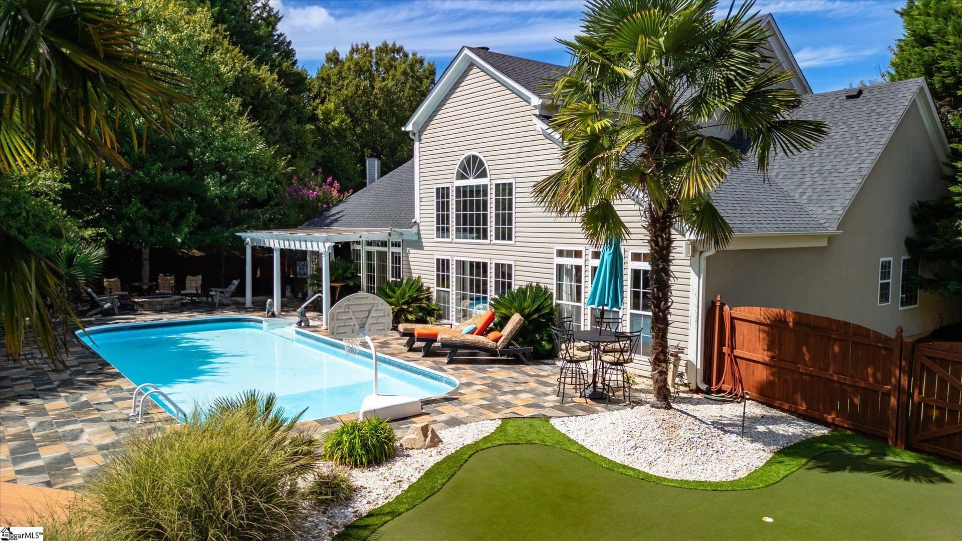 Property image 3 at 20 Treyburn Court, Greer, SC 29650