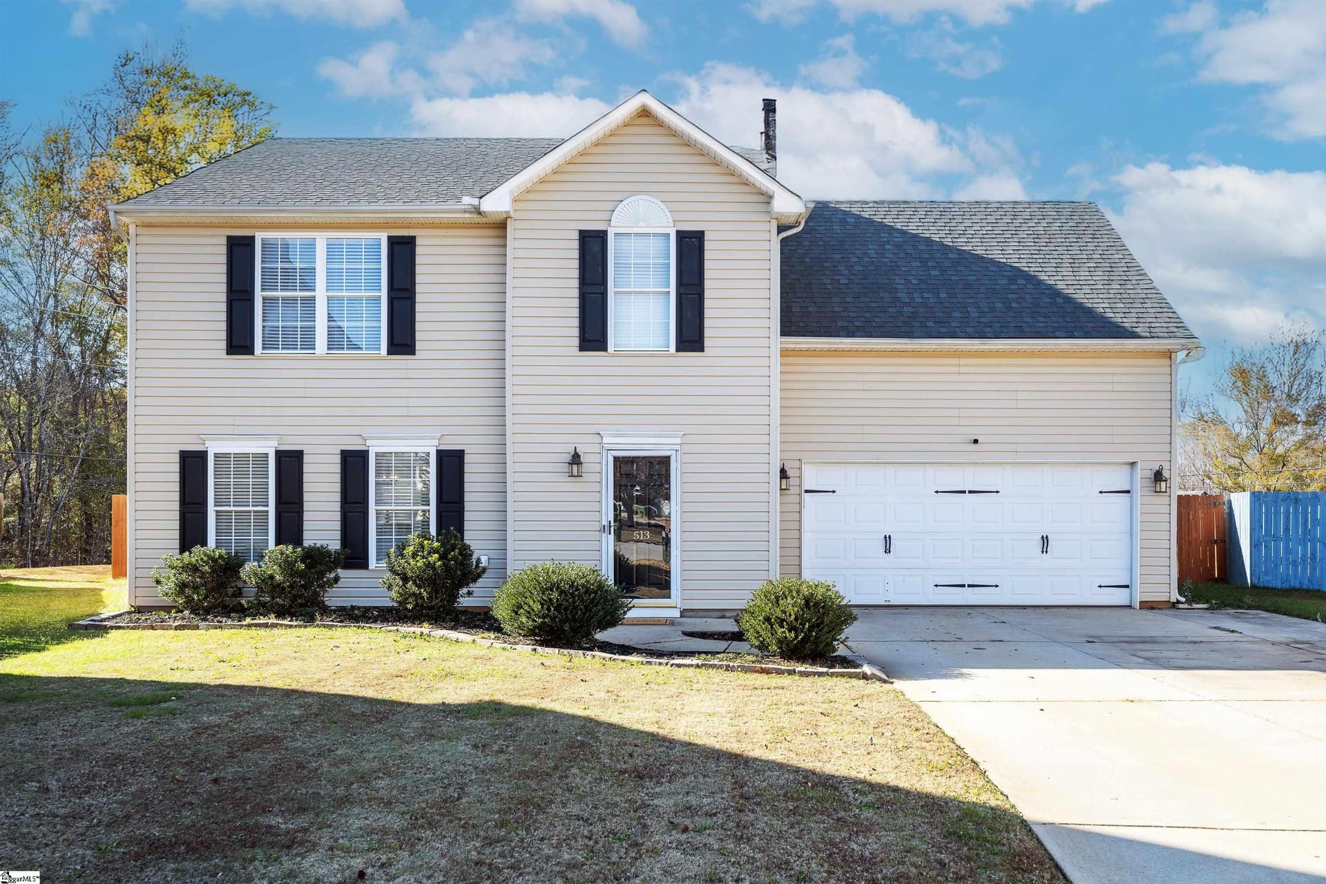 Property image 2 at 513 Flanders Court, Greenville, SC 29607