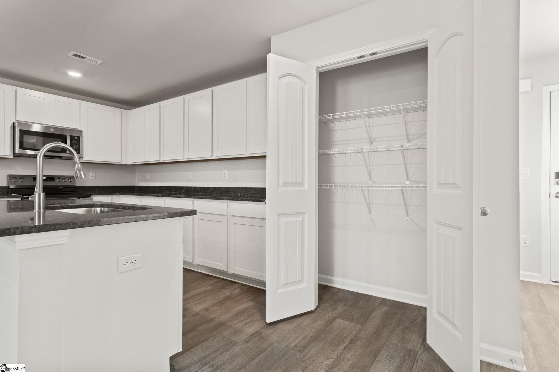 Property image 4 at 421 Haddon Trail, Woodruff, SC 29388