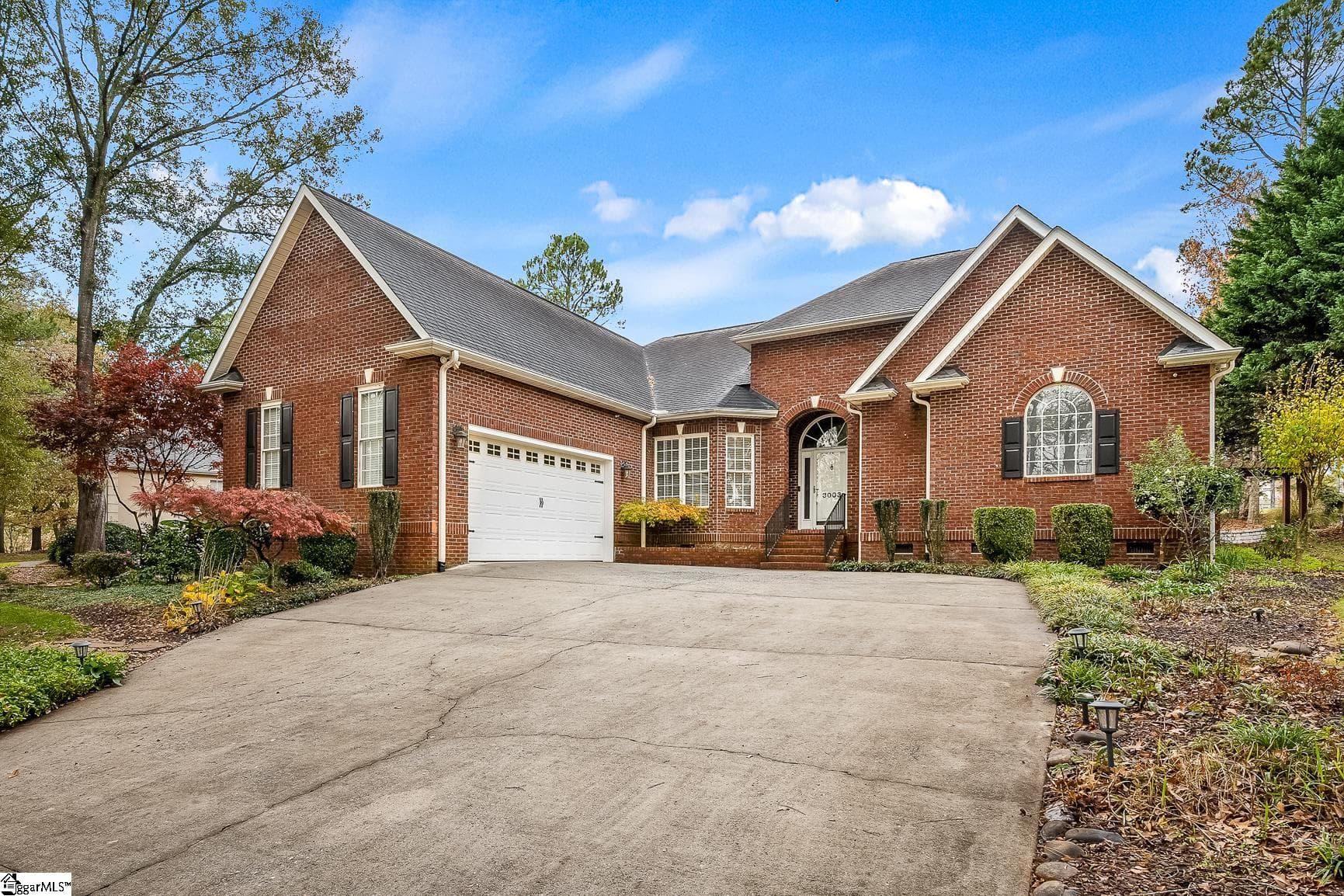 Cobbs Glen, Anderson Community