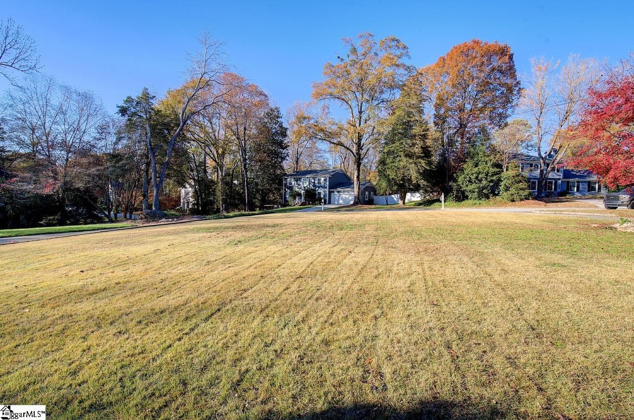 Property image 5 at 114 Hillsborough Drive, Greenville, SC 29615
