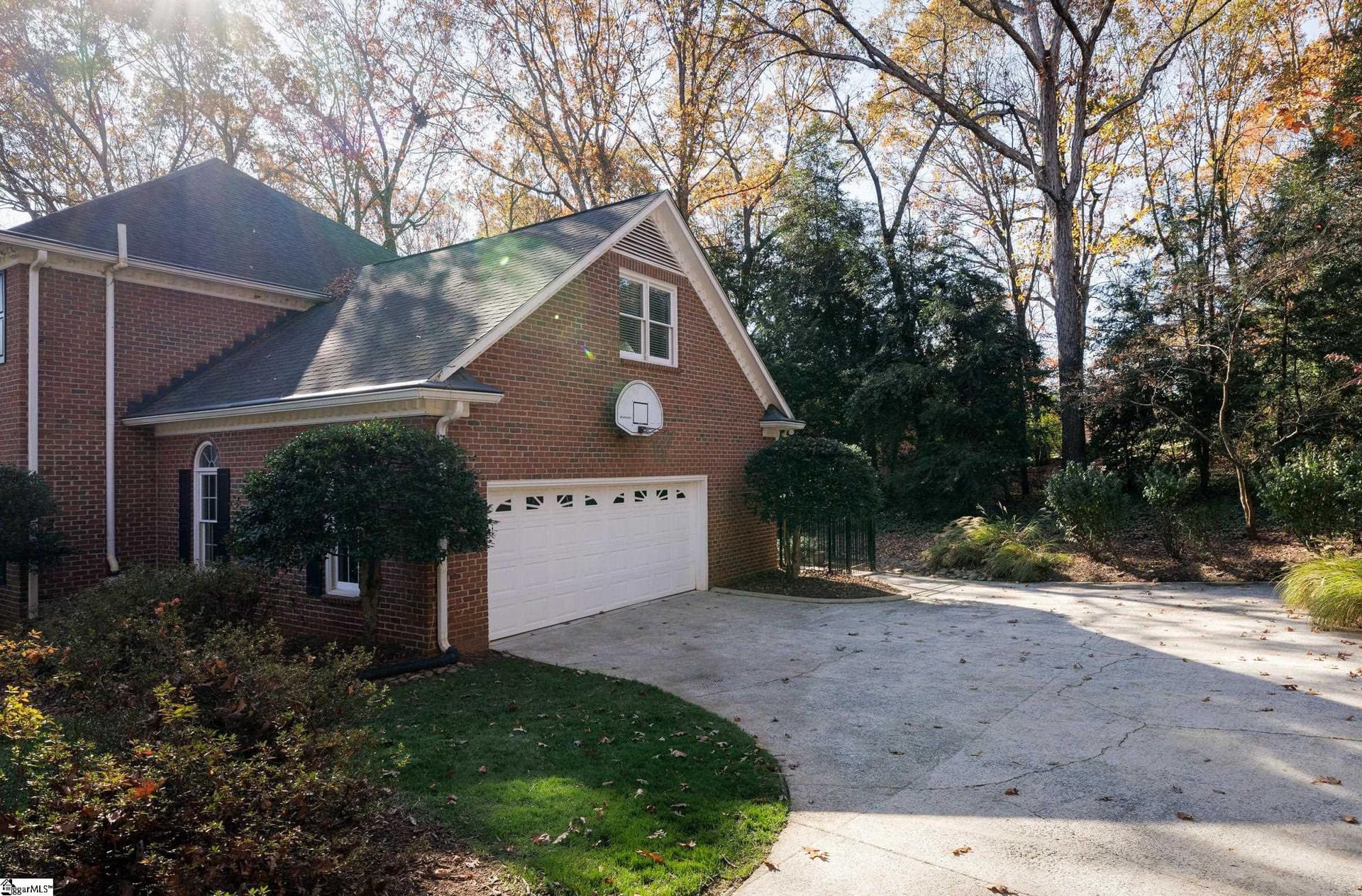 Property image 4 at 4 Somerset Place, Greer, SC 29650