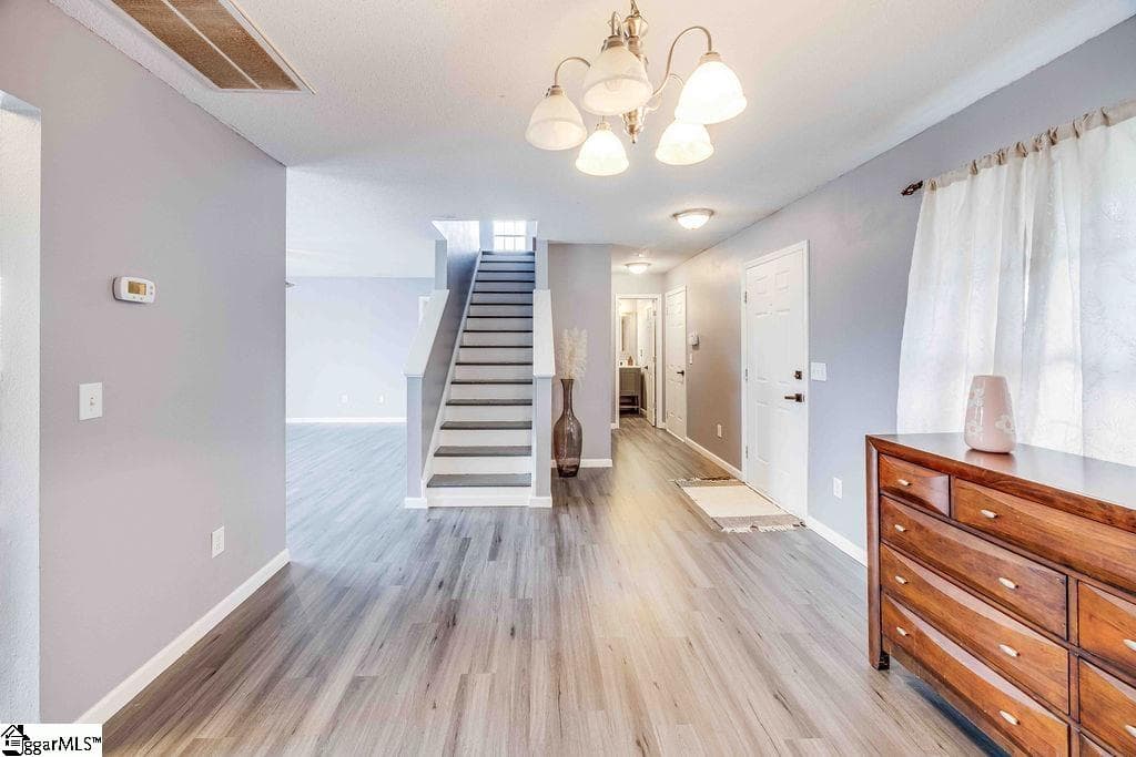 Property image 4 at 101 Hatters Court, Easley, SC 29642