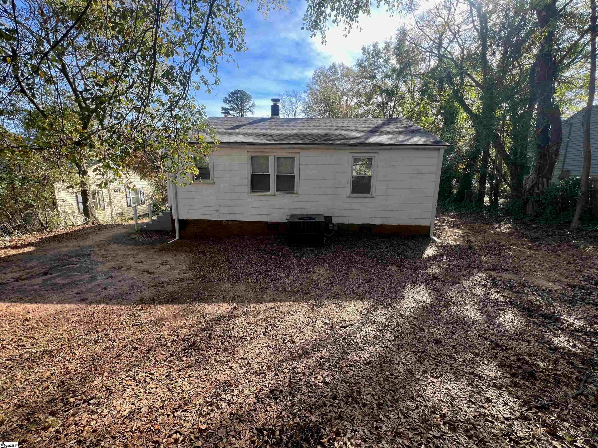 Property image 2 at 126 Crosby Circle, Greenville, SC 29605