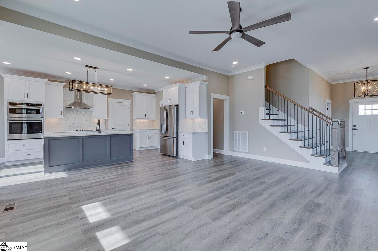 Property image 4 at 200 Hawthorne Drive, Simpsonville, SC 29680