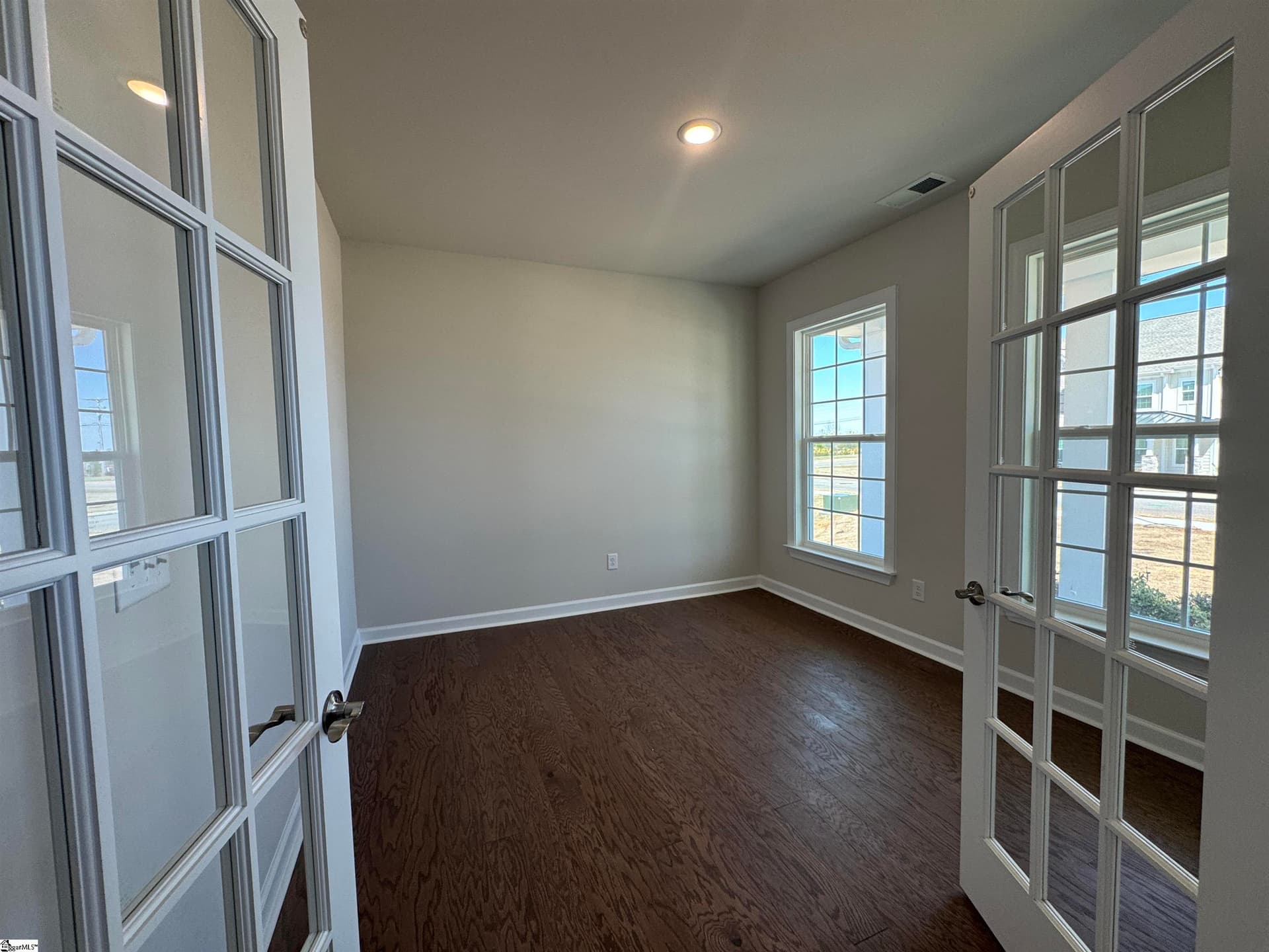 Property image 3 at 204 Isleview Place, Greer, SC 29651