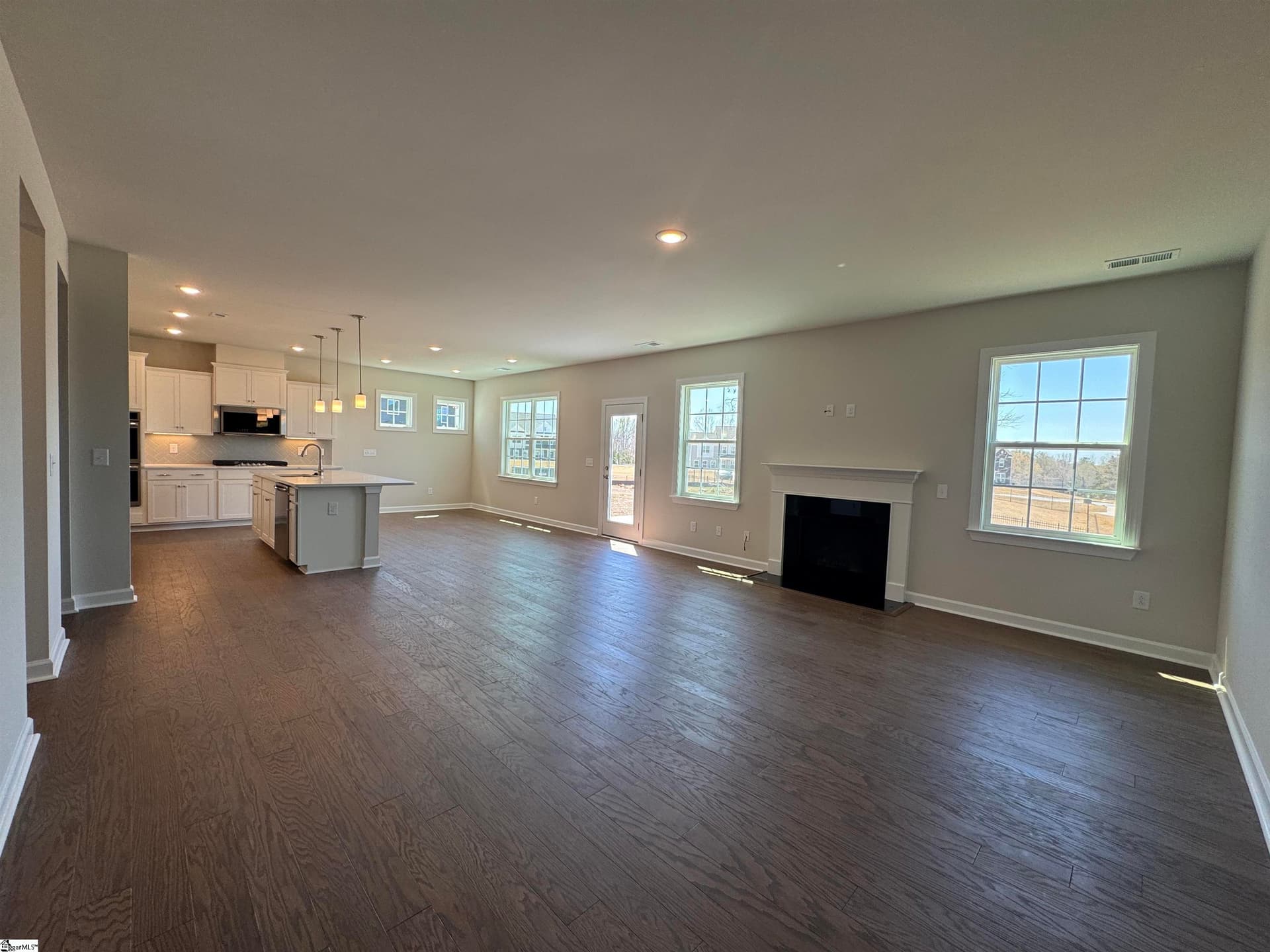 Property image 5 at 204 Isleview Place, Greer, SC 29651