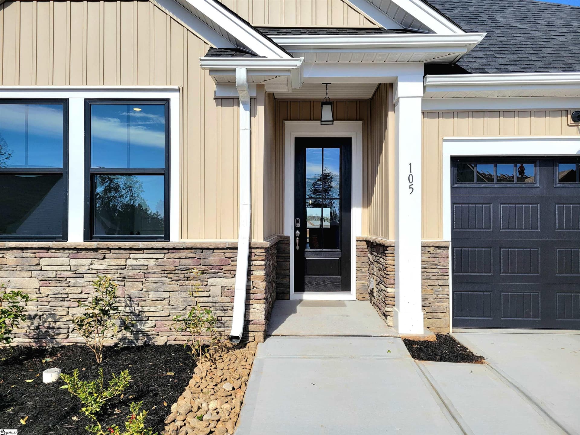 Property image 2 at 105 Tiger Lily Drive, Anderson, SC 29621