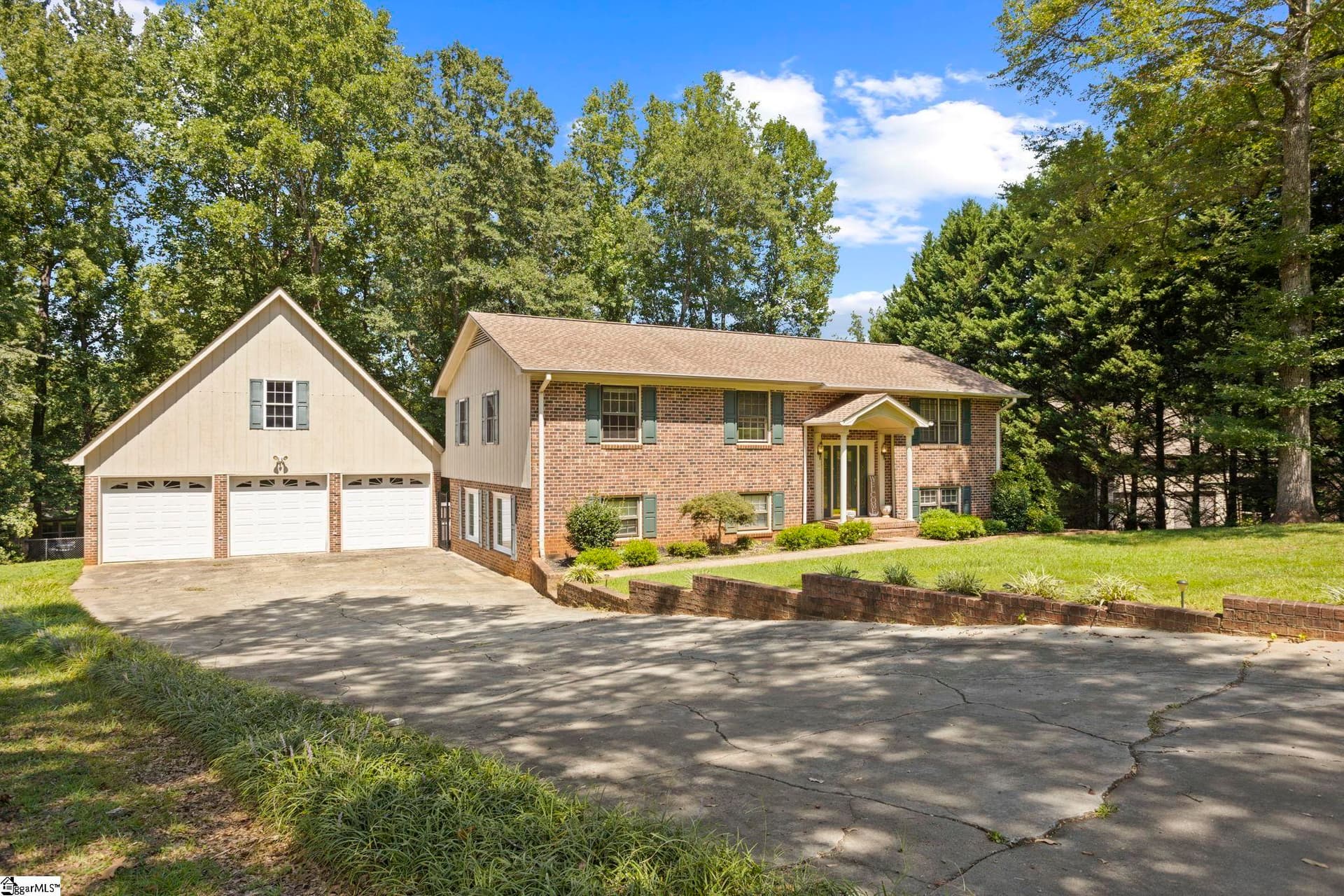 Property image 1 at 32 Country Club Drive, Greer, SC 29651