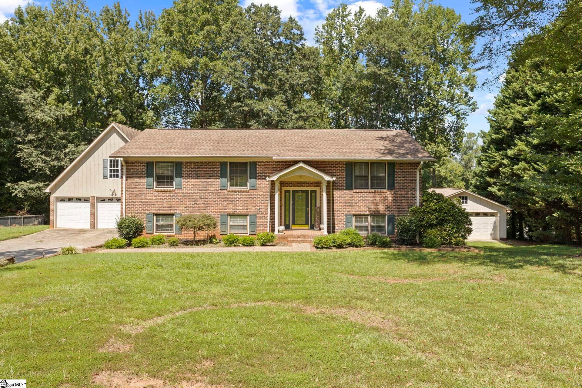 Property image 2 at 32 Country Club Drive, Greer, SC 29651