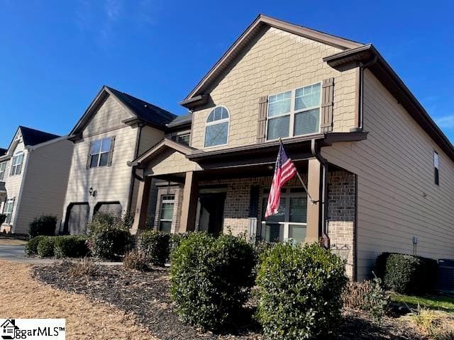 Property image 2 at 2 Grayling Court, Simpsonville, SC 29680