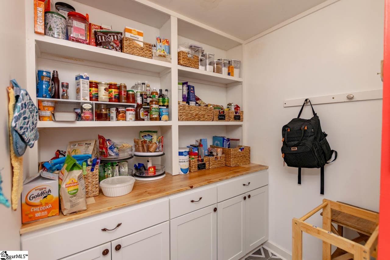 Property image 4 at 16 Stone Mill Court, Taylors, SC 29687