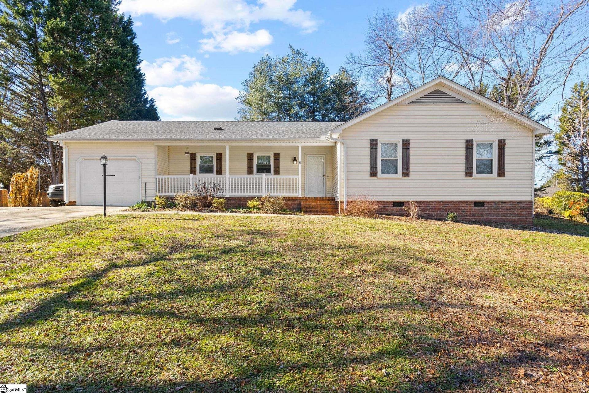 Property image 1 at 107 Quincy Drive, Greer, SC 29650