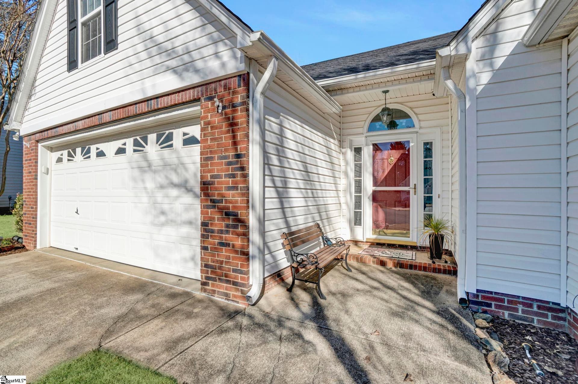 Property image 2 at 7 Saucer Court, Greer, SC 29650-2595